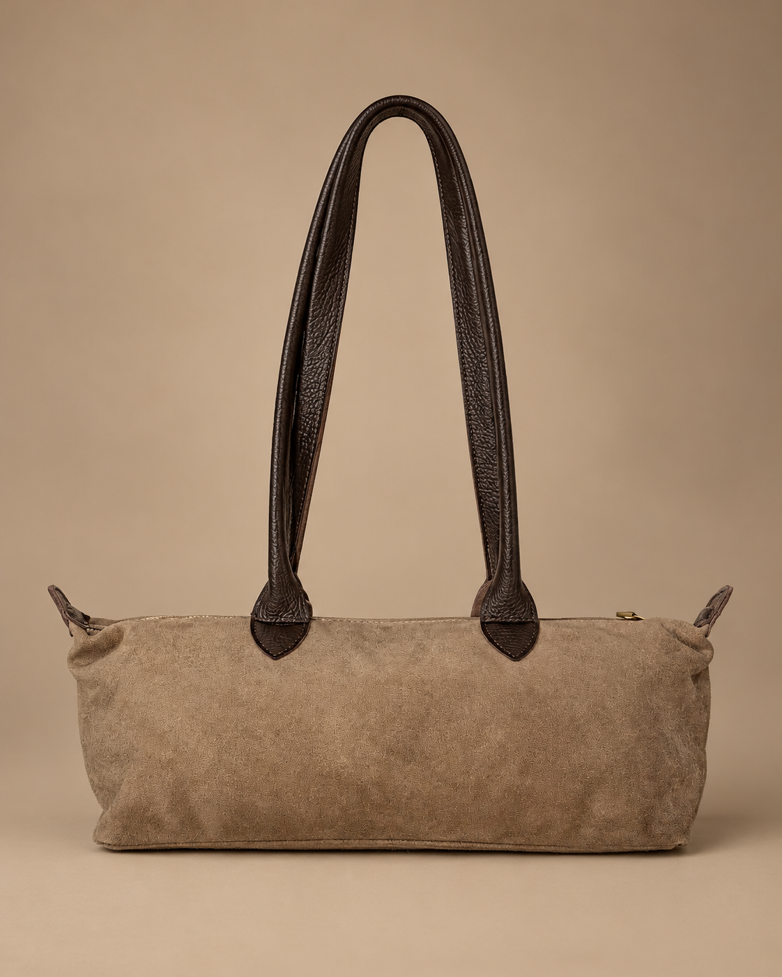Bolso de hombro beige efecto ante con asas largas marrón oscuro