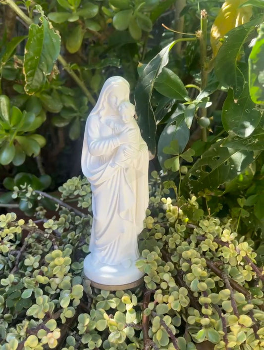 Virgen con niño